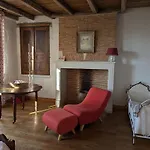 Maison Independante En Pierre, 3 Chambres, Wifi Et Parking Pres De - Fr-1-653-47 Holiday home Villefagnan