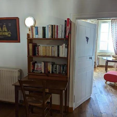 Maison Independante En Pierre, 3 Chambres, Wifi Et Parking Pres De - Fr-1-653-47 * Villefagnan