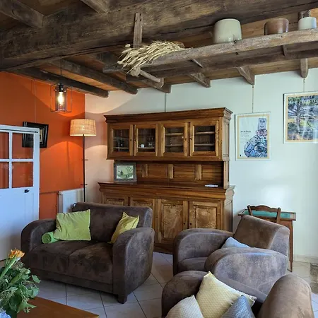 Maison Independante En Pierre, 3 Chambres, Wifi Et Parking Pres De