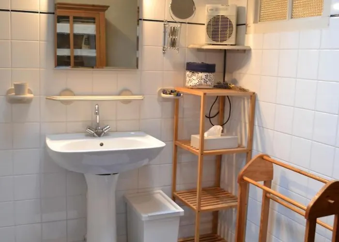 Familial De Charme Avec Jardin Et Animaux Acceptés - Fr-1-653-47 Hébergement de vacances Villefagnan