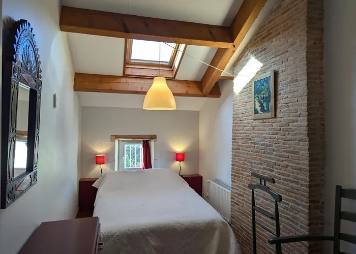 Familial De Charme Avec Jardin Et Animaux Acceptés - Fr-1-653-47