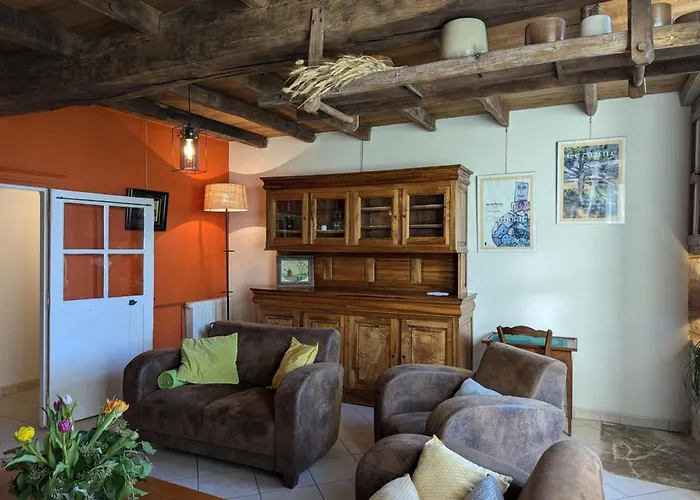 Familial De Charme Avec Jardin Et Animaux Acceptés - Fr-1-653-47