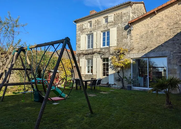 Familial De Charme Avec Jardin Et Animaux Acceptés - Fr-1-653-47 *